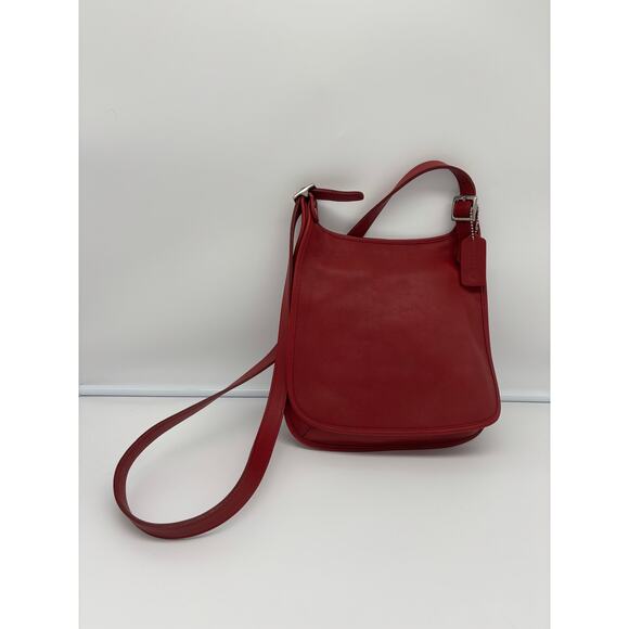 Vintage Old Coach Legacy Red Leather Hippie Flap Bag 9135 made in Costa Rica - Picture 1 of 4